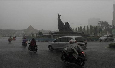 BMKG: Waspada Cuaca Ekstrem Jelang Musim Pancaroba