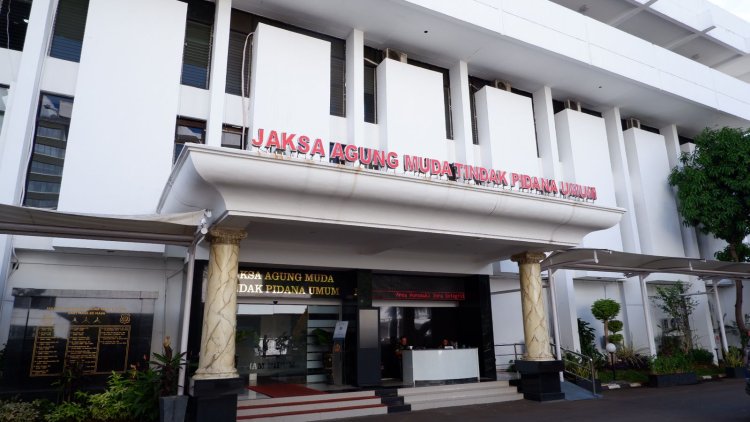 Kejaksaan Agung Memeriksa 3 Orang Saksi Terkait Perkara Komoditi Emas