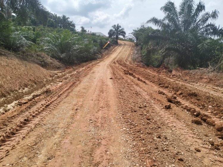 Jelang Penutupan TMMD, Pengerjaan Jalan Kalabau Selesai 100 Persen 