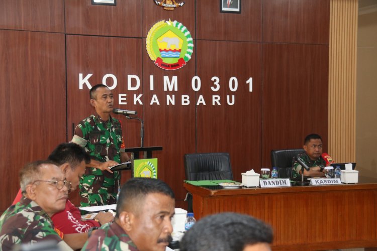 Pasi Ops  Paparkan RPG Latihan Sistem Blok dI Hadapan Dandim