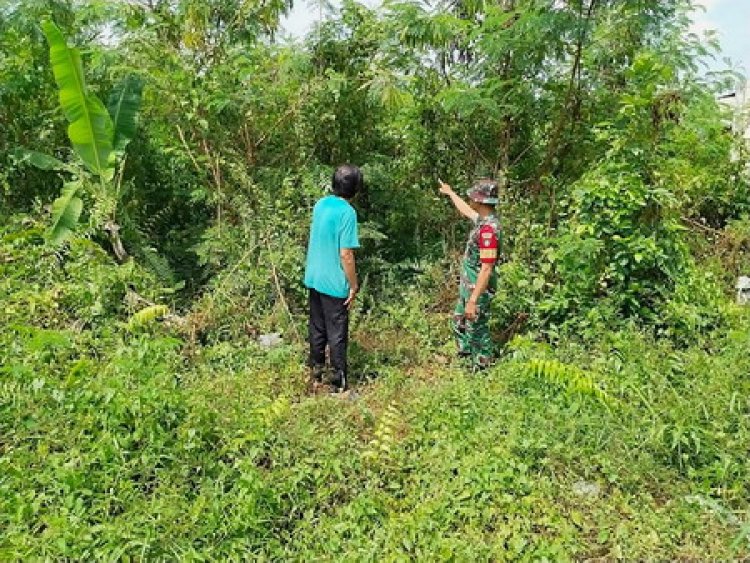 Babinsa Kodim 0301/Pbr Laksanakan Patroli Rutin Wilayah Binaan Cegah Karhutla