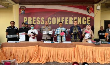 Polisi Bongkar Jual Beli Satwa Dilindungi di Riau, Owa Dijual Rp 10 Juta
