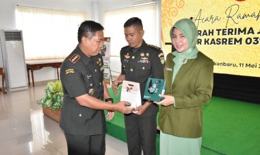 Dandim 0301/Pekanbaru Hadiri Sertijab dan Tradisi Korps Kasiter Kasrem 031/Wira Bima