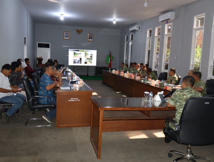 Dandim 0301/Pekanbaru Pimpin Rapat Persiapan Karya Bakti HUT ke-1 Kodam XIX/TT